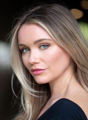 Katrina Bowden (Actriz)