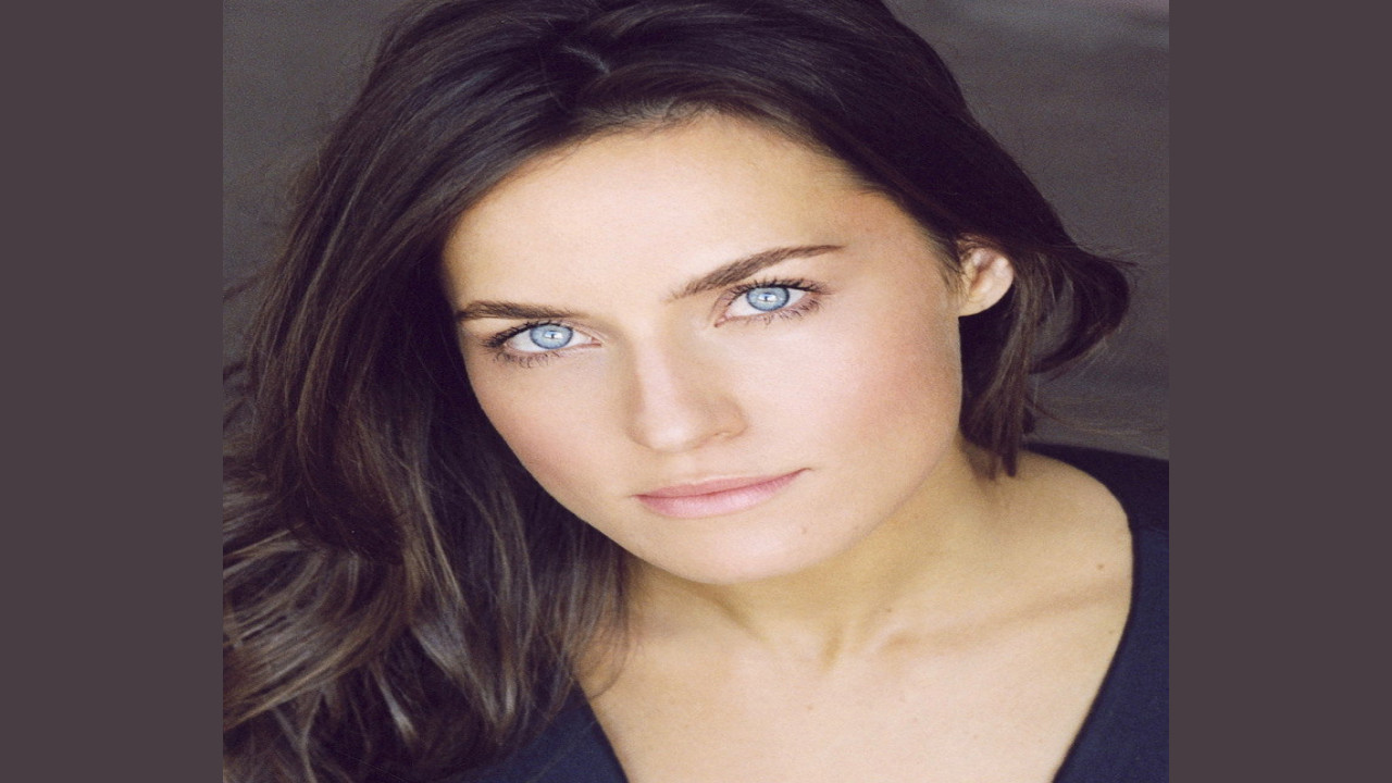 Caitlin Leahy (Actriz)