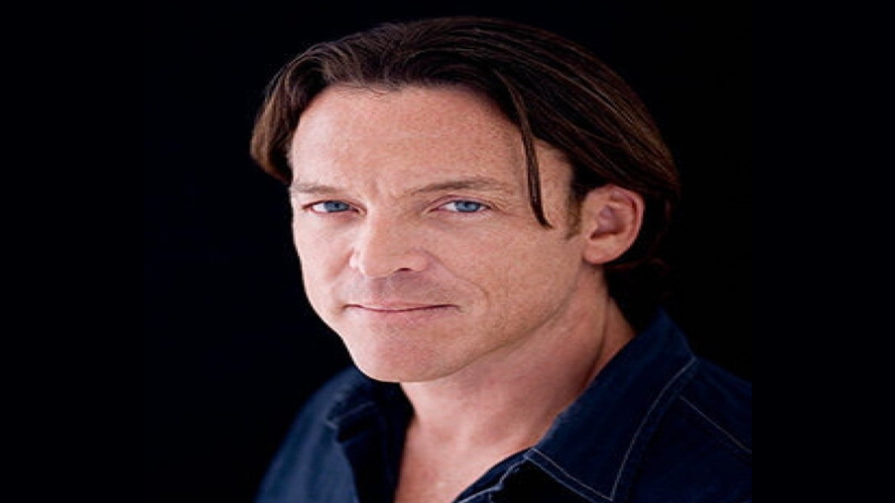 Mark Kiely (Actor)