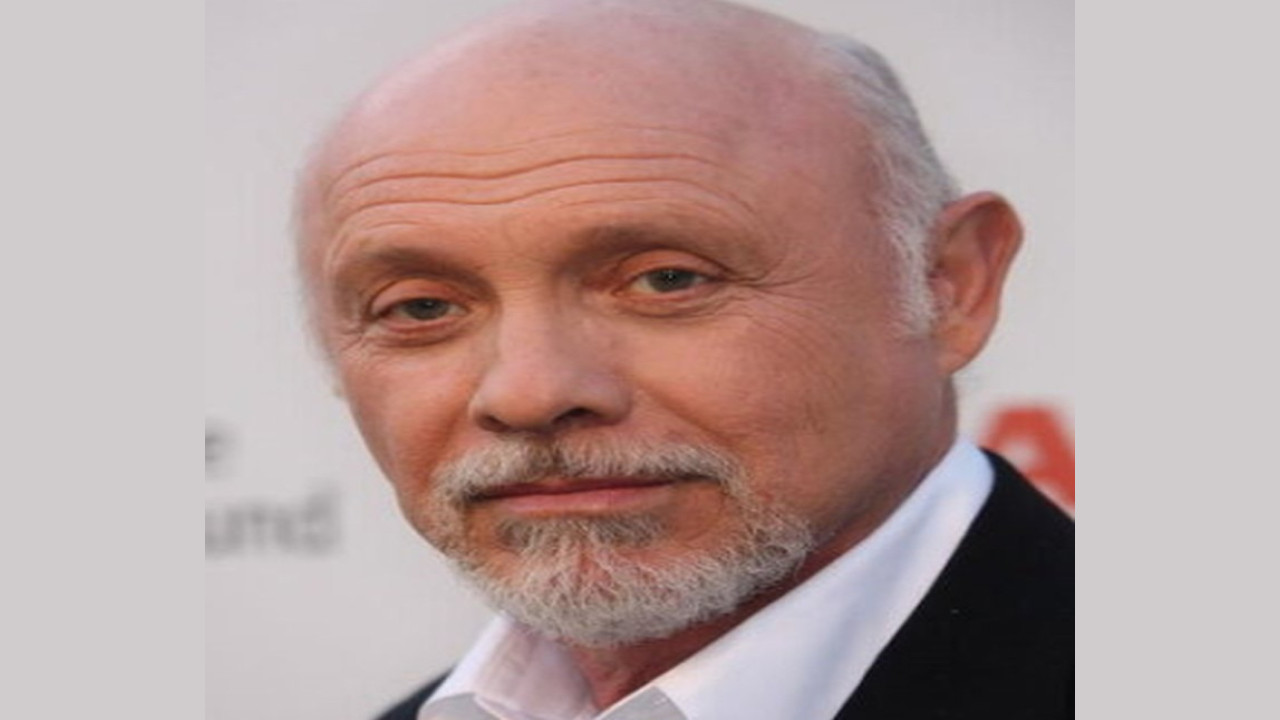 Héctor Elizondo (Actor)