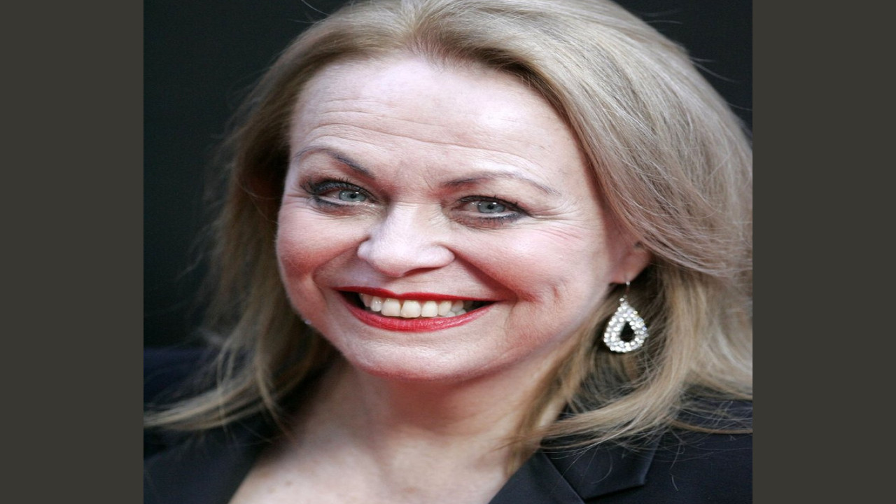 Jacki Weaver (Actriz)