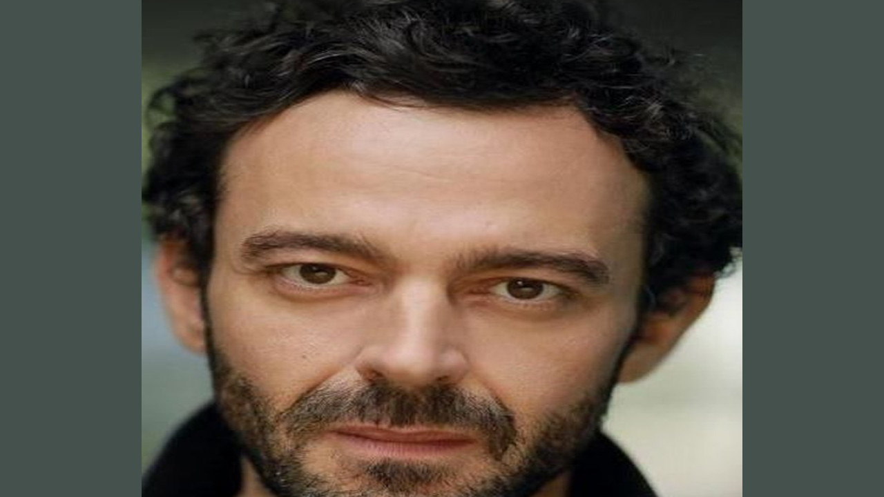 Milo Twomey (Actor)