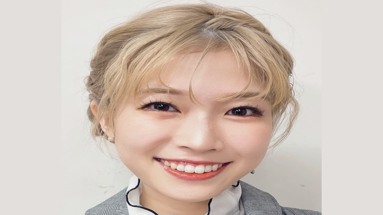 Yoshino Aoyama (Actriz)