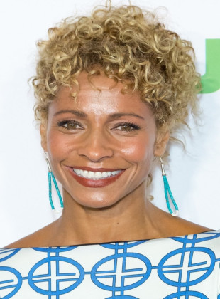 Michelle Hurd (Actriz)