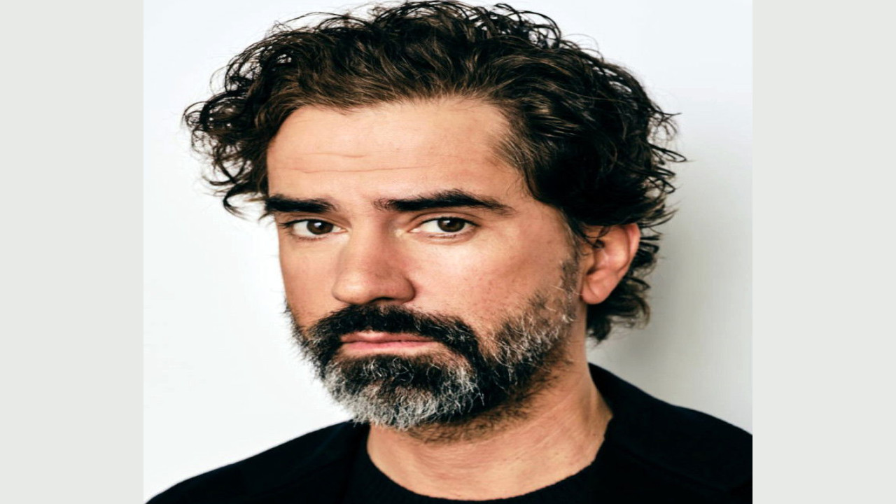 Hamish Linklater (Actor)