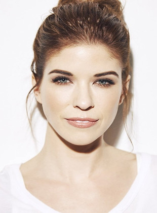 Devon Weigel (Actriz)