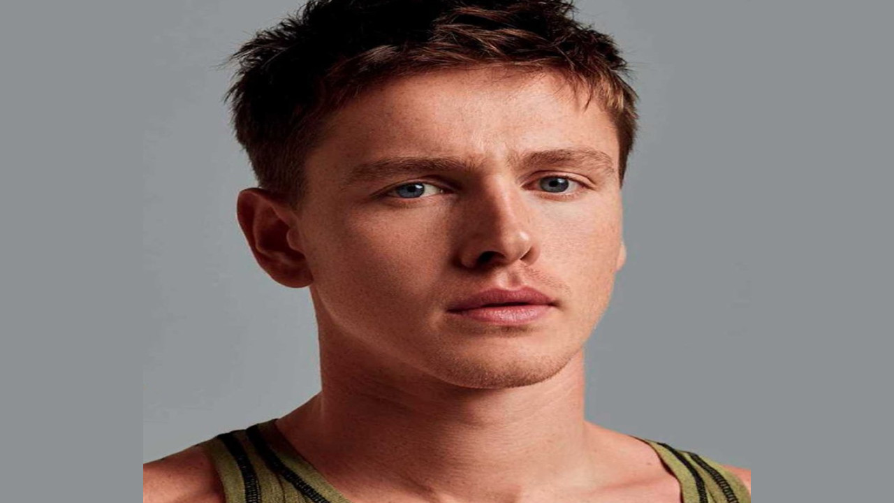 Harris Dickinson (Actor)