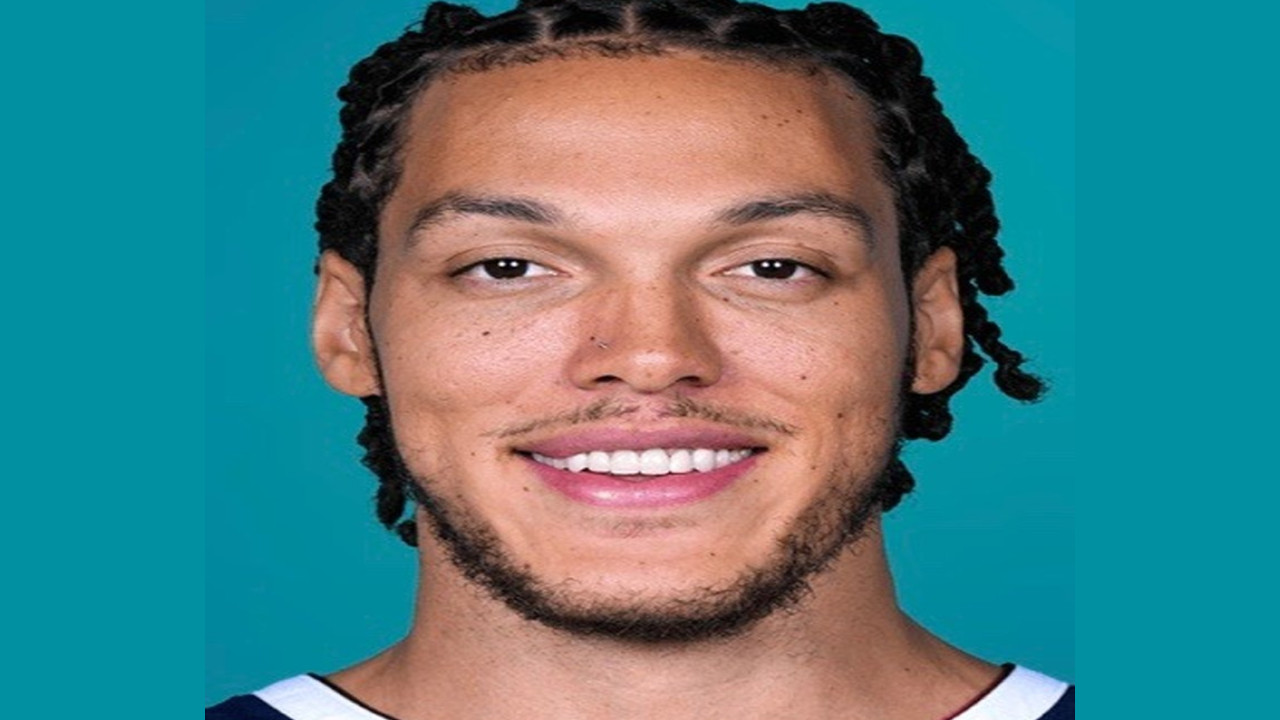 Aaron Gordon (Actor)