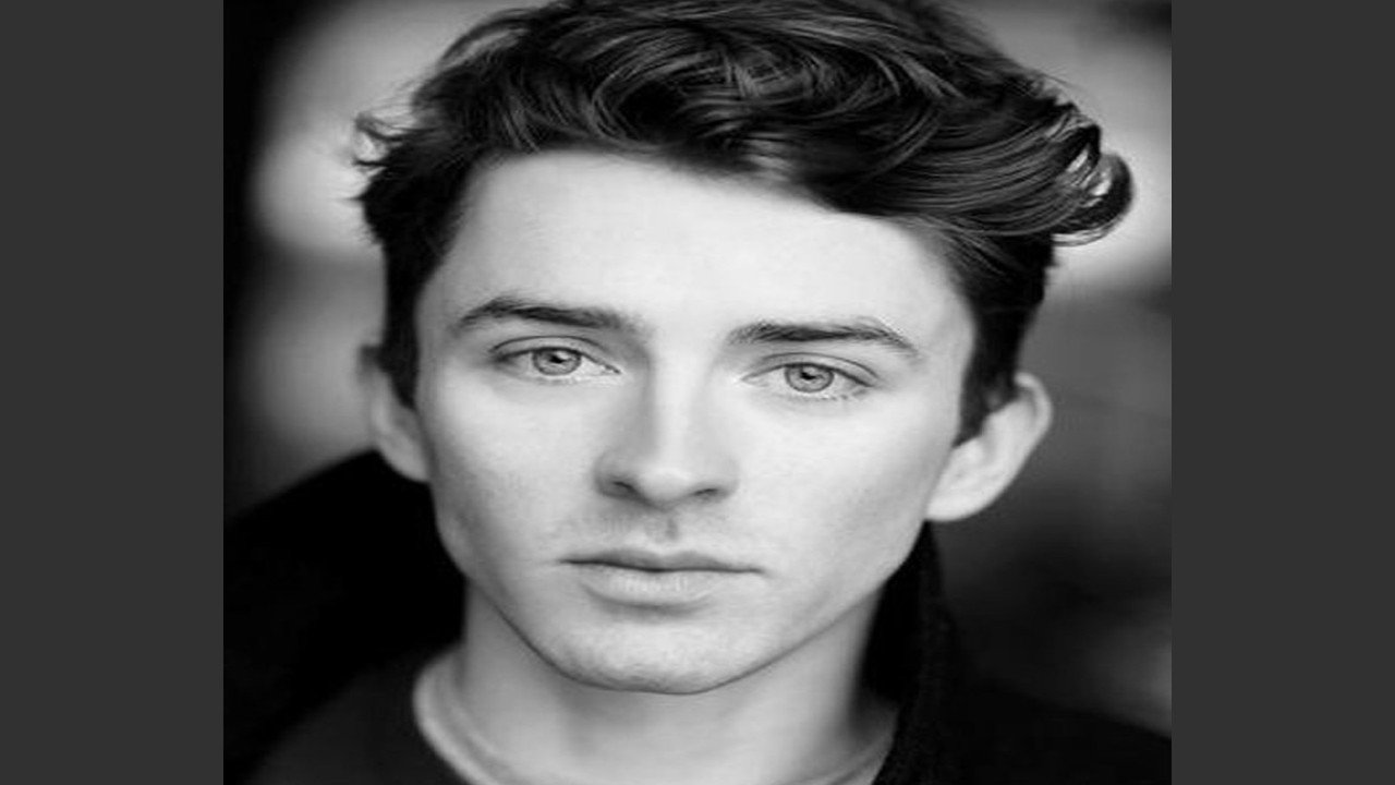 Matthew Beard (Actor) Matthew Beard (Actor)