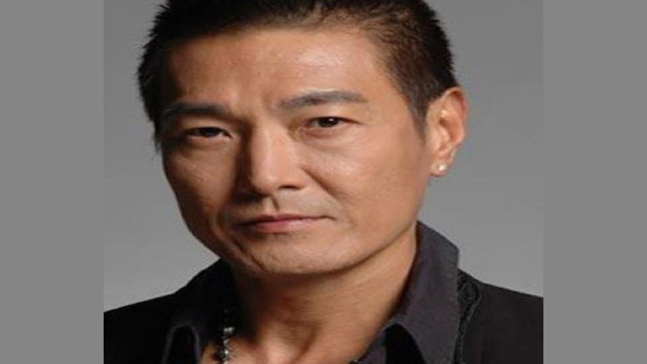 Houi-kang Low (Actor)