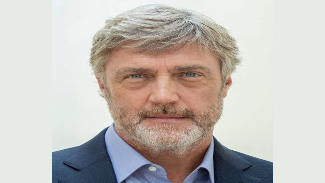 Vincent Regan (Actor)
