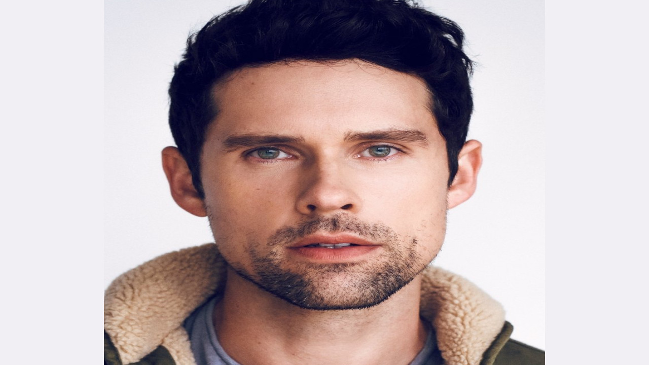 Benjamin Hollingsworth (Actor)