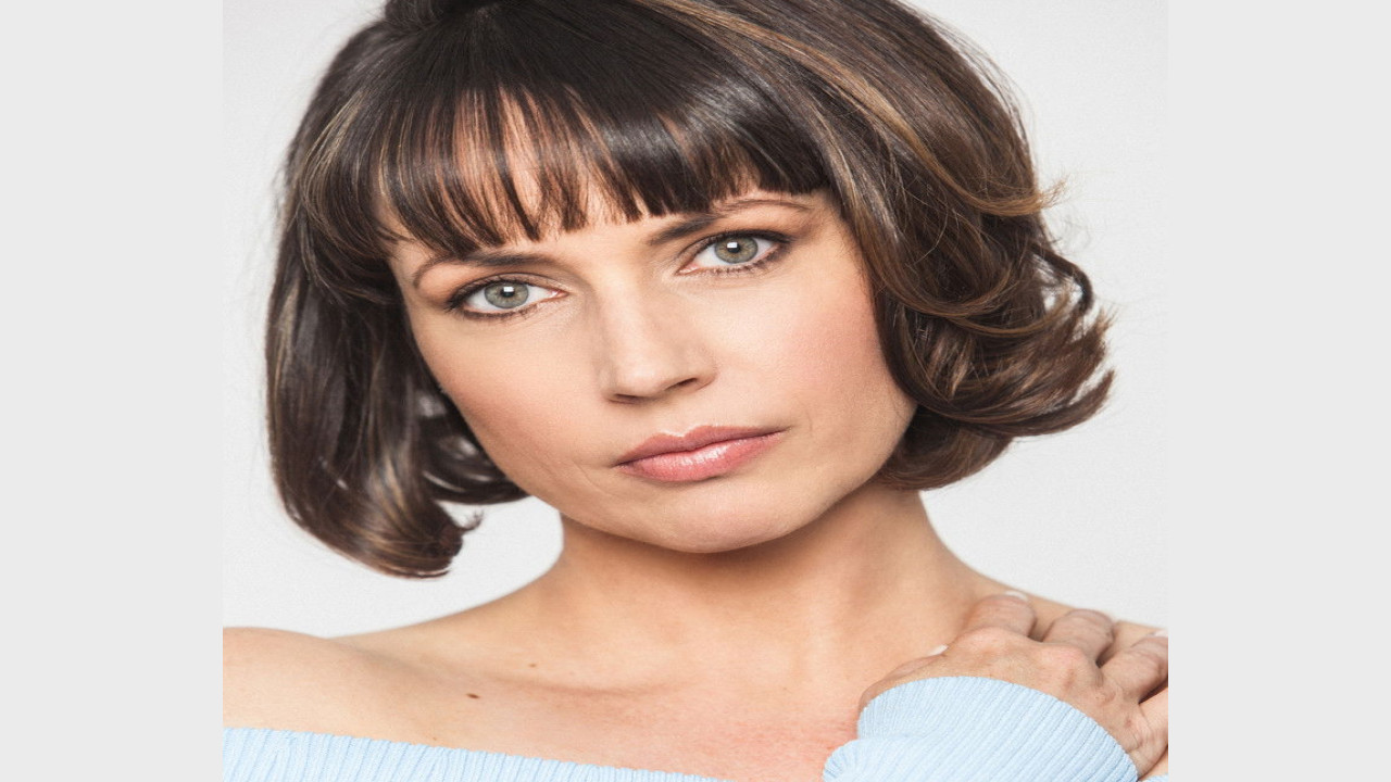 Julie Ann Emery (Actriz)