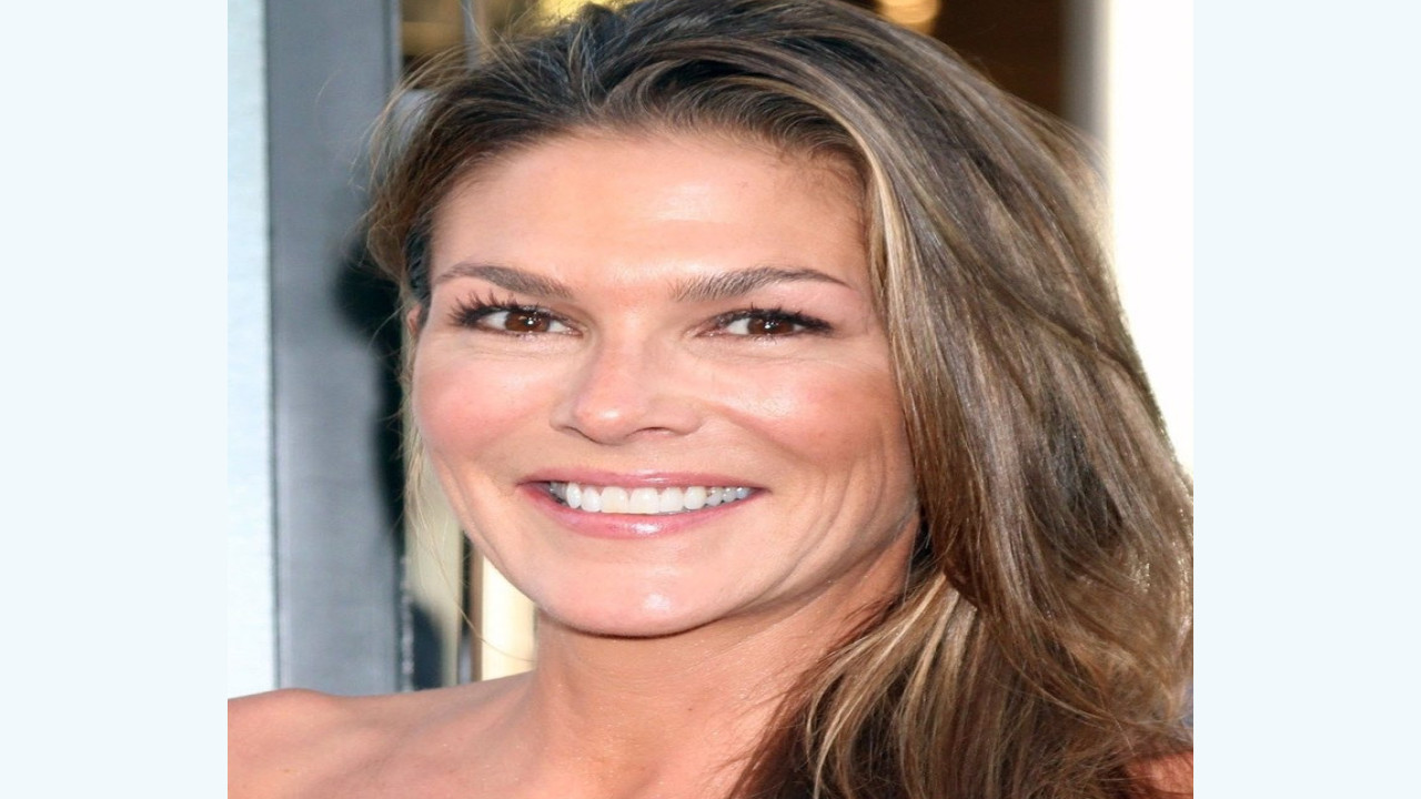 Paige Turco (Actriz)