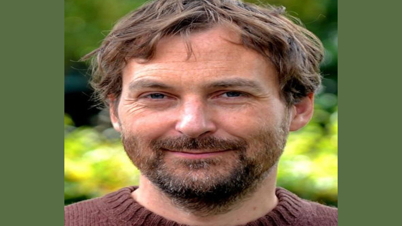 Lars Ginzel | Compositor de Drama, Thriller y Ciencia Ficción