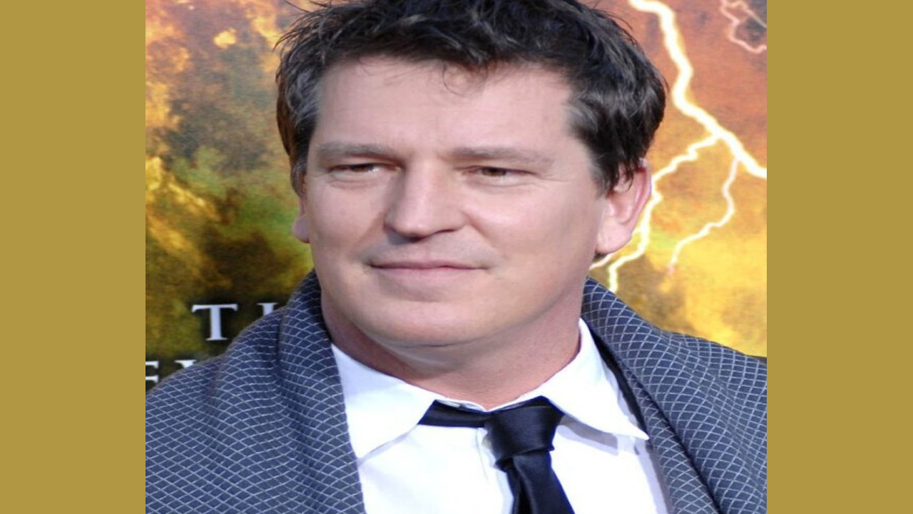 Stephen Hopkins (Director)
