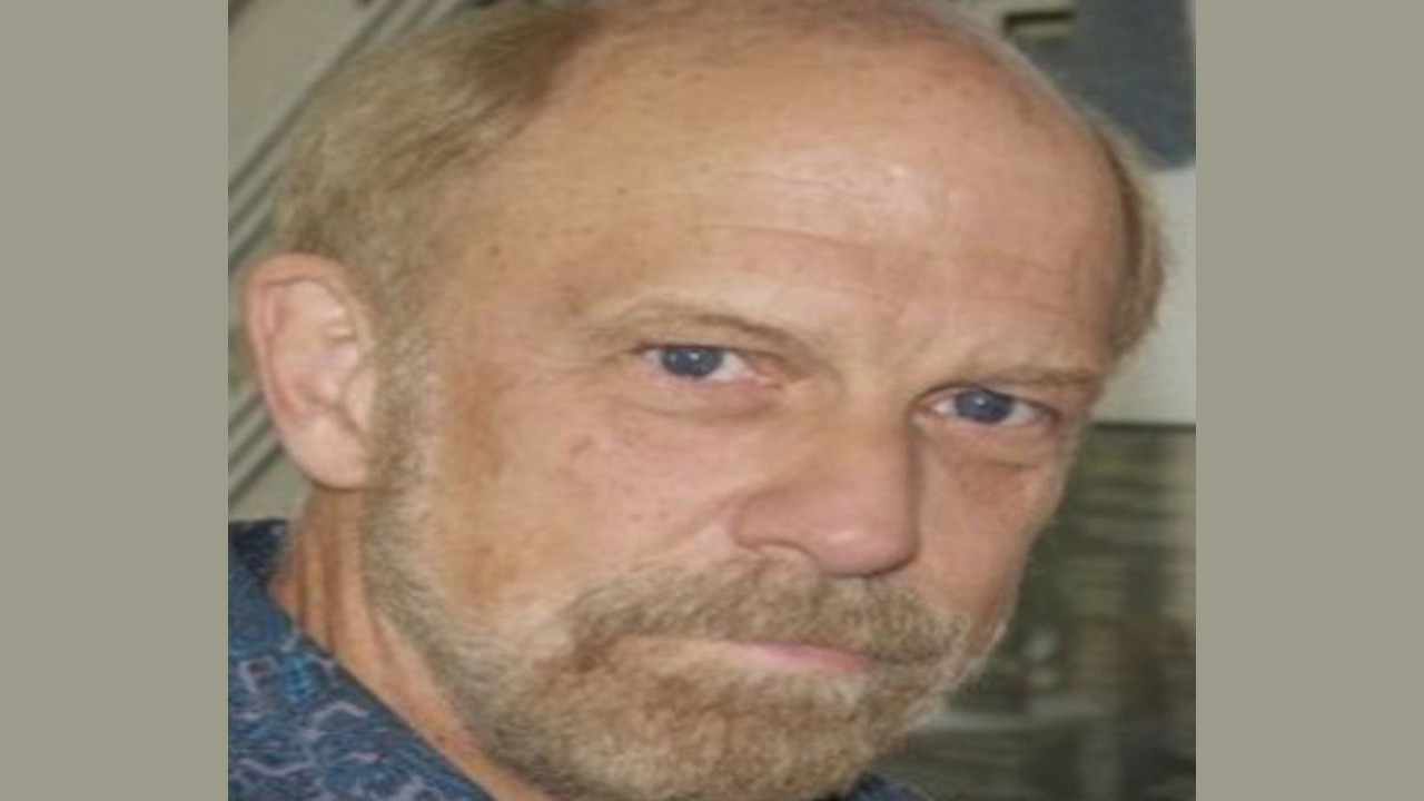 Kenneth Johnson (Director)