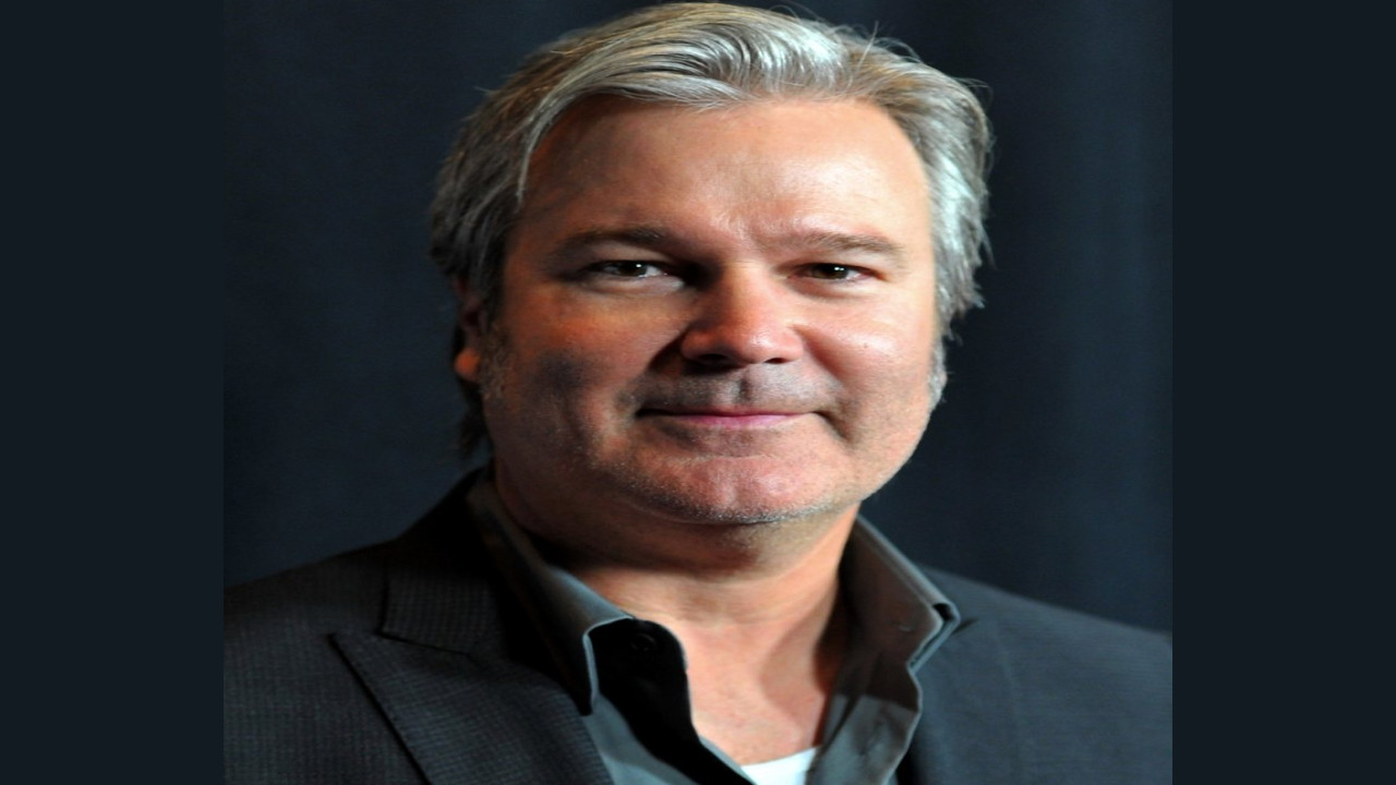 Gore Verbinski (Director)