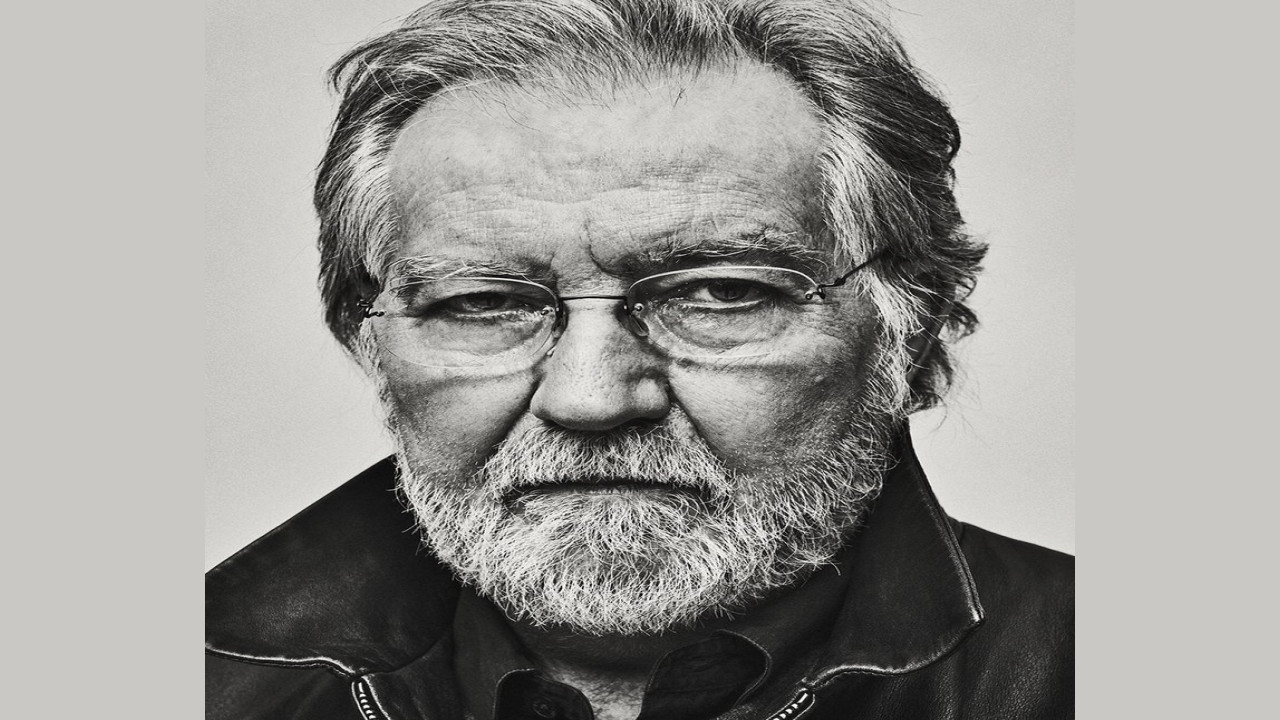 Tobe Hooper (Director)