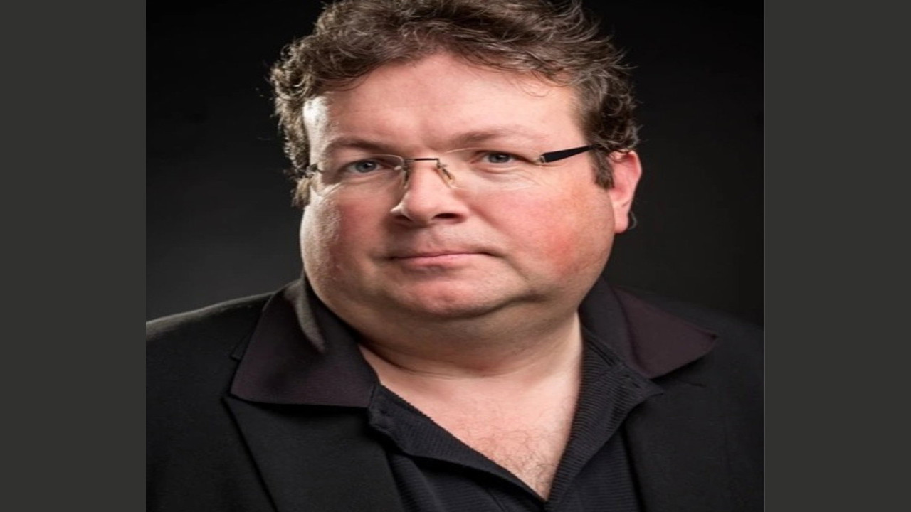 Roel Reiné (Director)