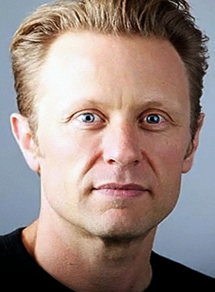 Jonathan King (Director)