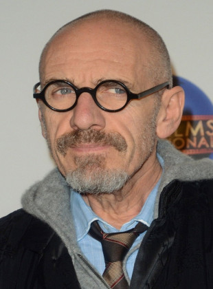 Tony Kaye (Director)