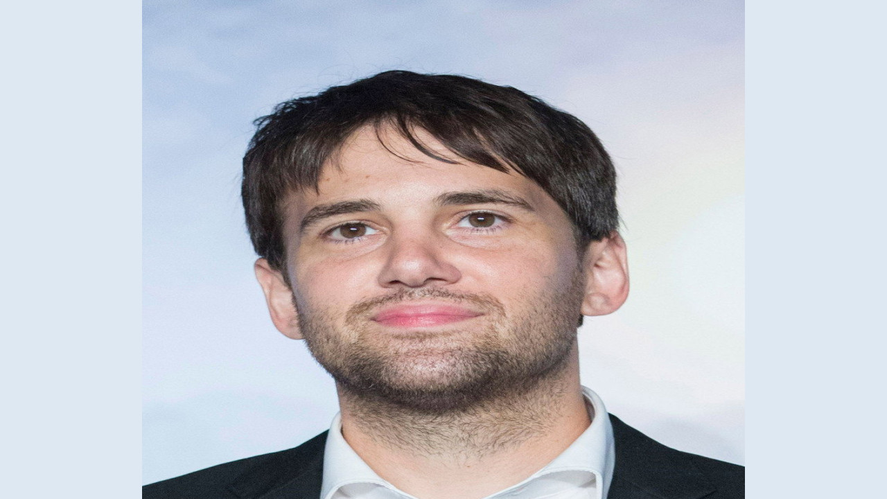 David Robert Mitchell (Director)