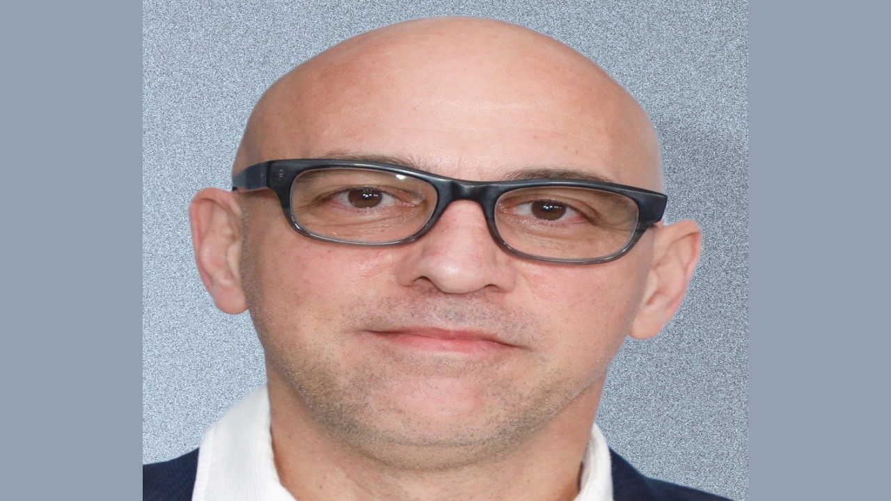 Marcos Siega (Director)