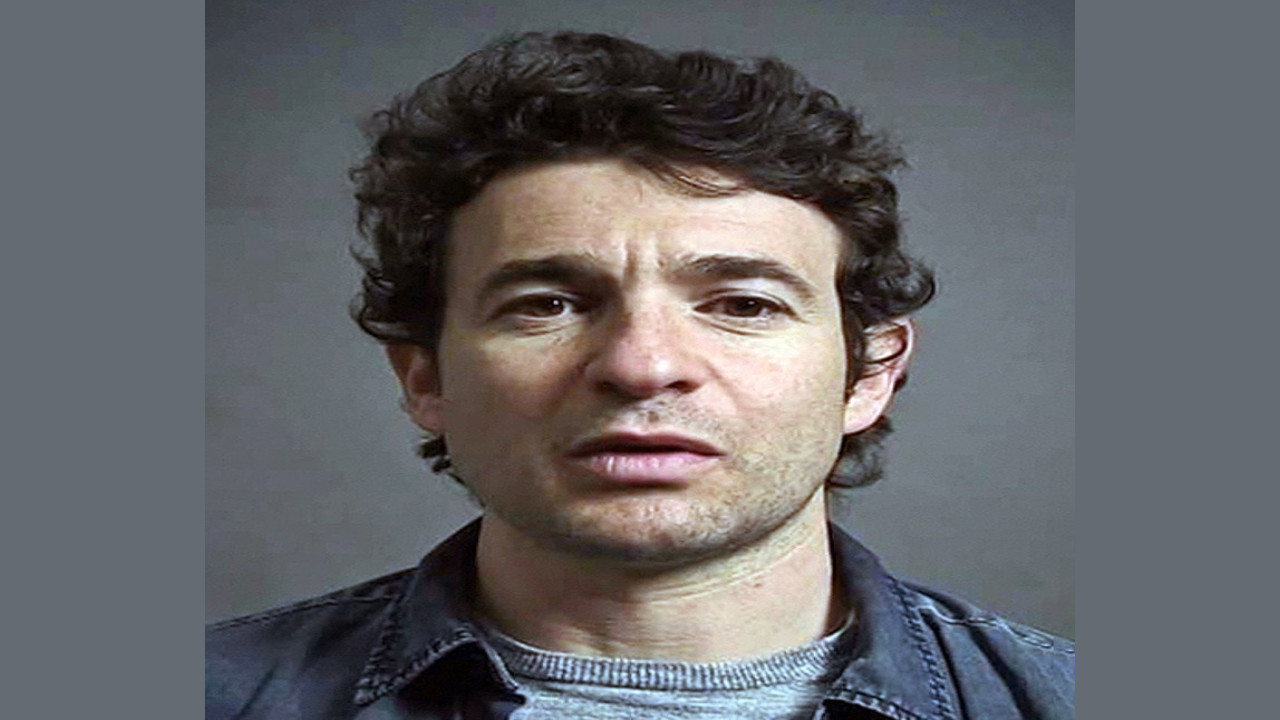 Bart Layton (Director)