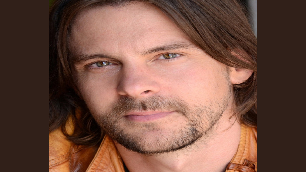 Jon Gunn (Director)