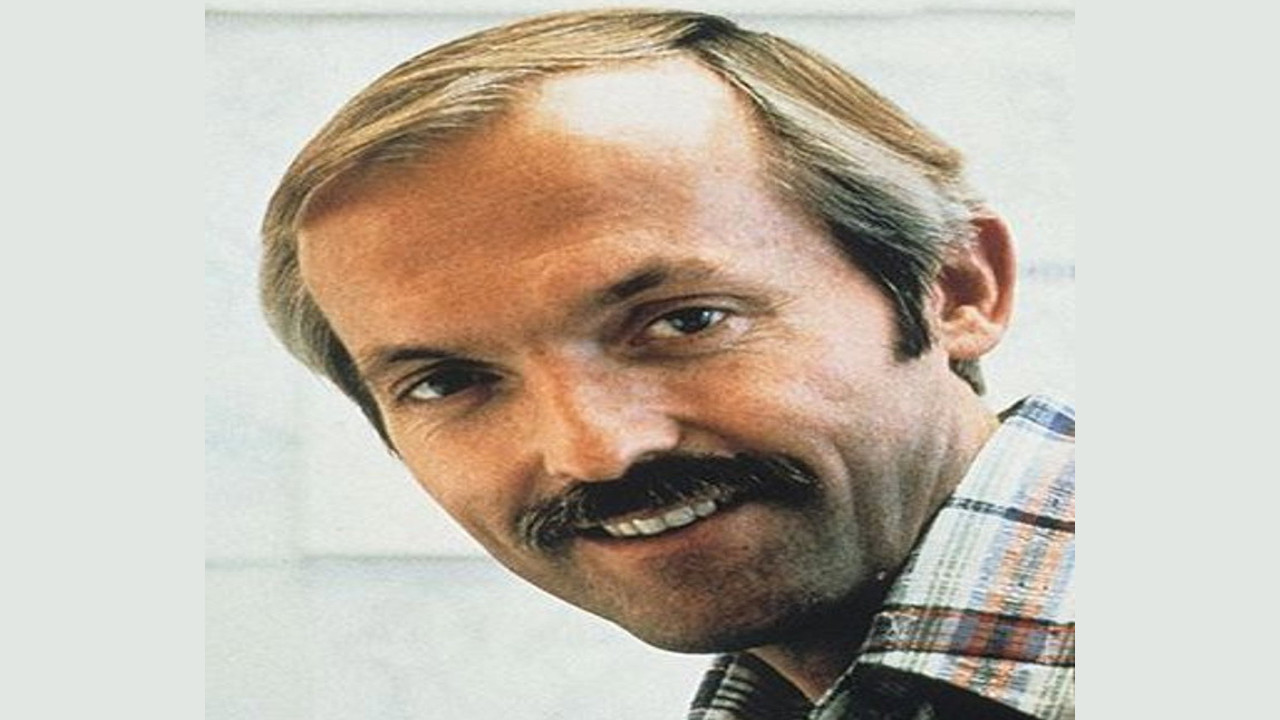 Don Bluth (Director)