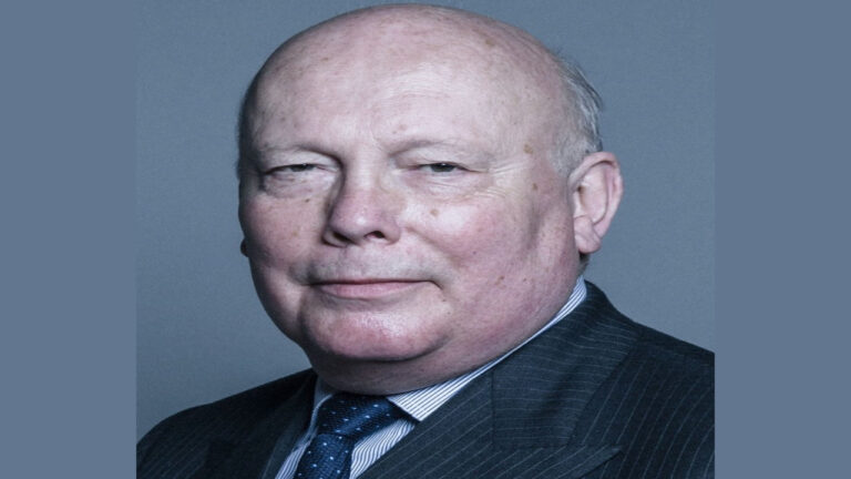 Julian Fellowes (Guionista)