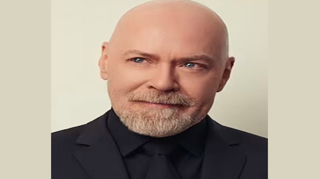Steven S. DeKnight (Guionista)