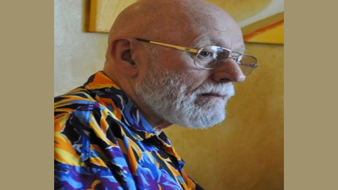 Tony Morphett (Guionista)