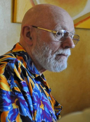 Tony Morphett (Guionista)