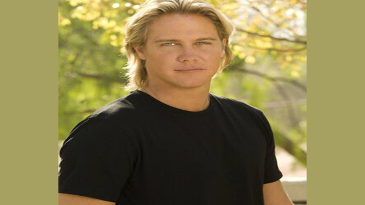 Shane van Dyke (Guionista)