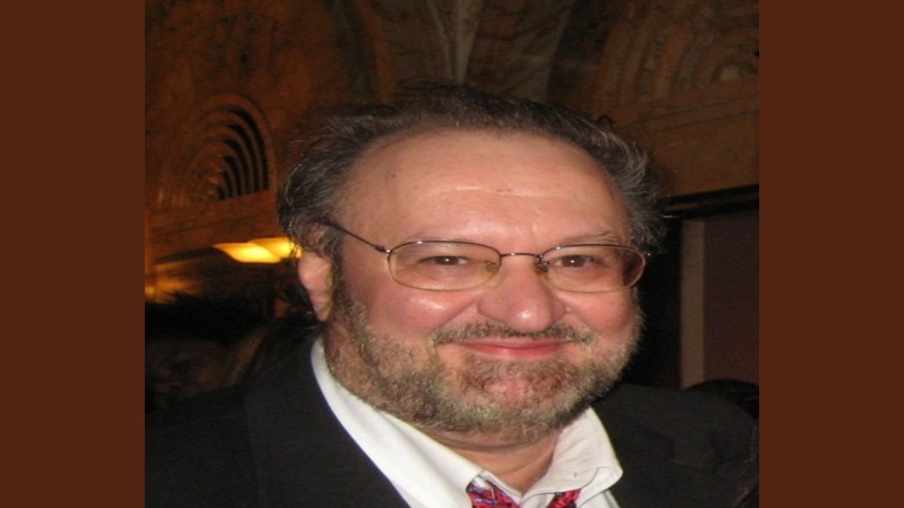 John A. Gallagher (Guionista)