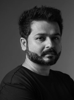Aditya Dhar (Guionista)