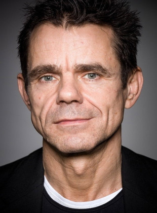 Tom Tykwer (Presentador)