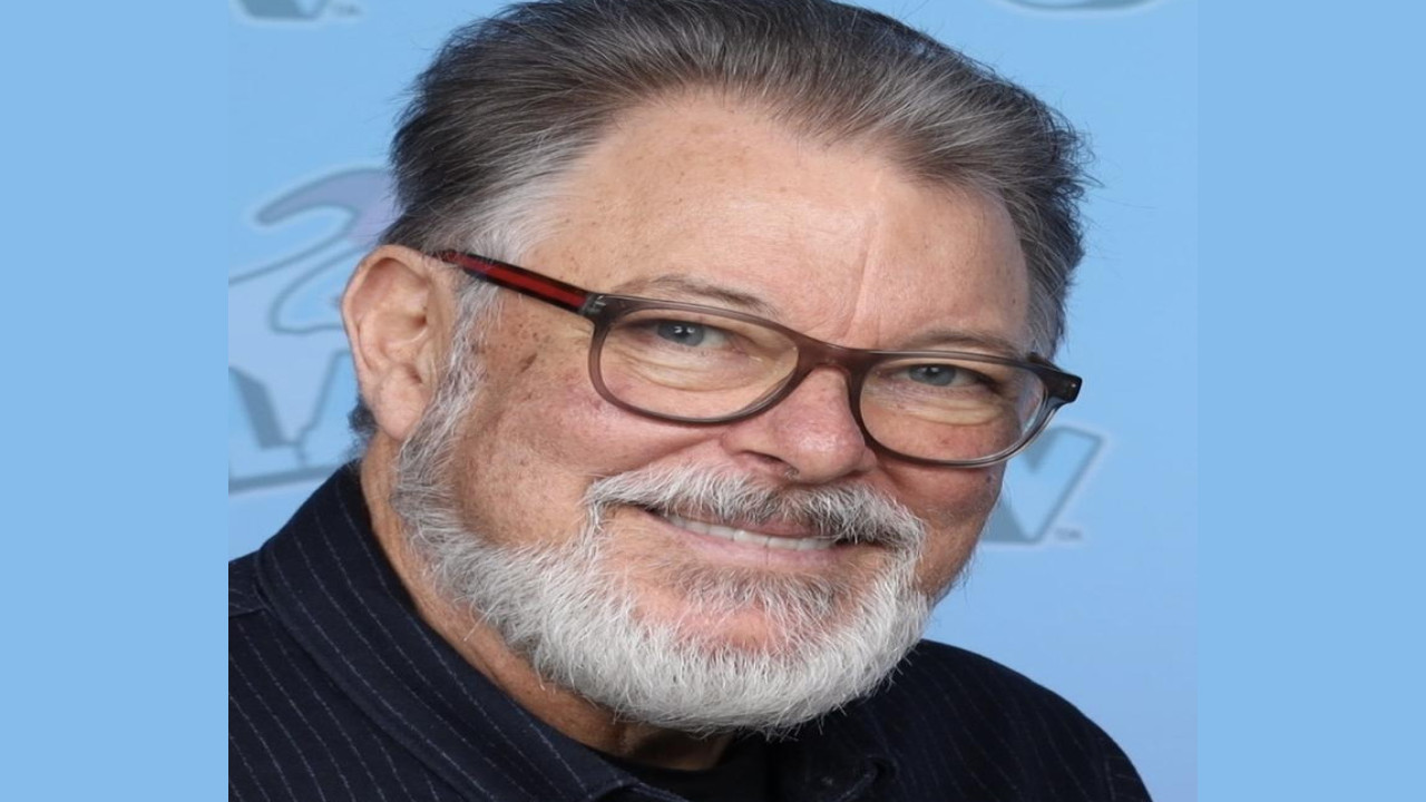 Jonathan Frakes (Presentador)
