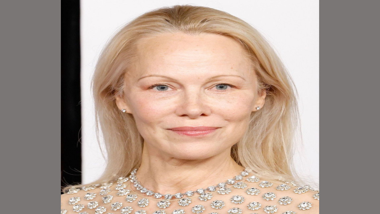 Pamela Anderson (Presentadora)