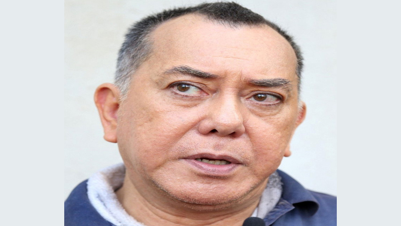 Wong Chau-Sang (Presentador)