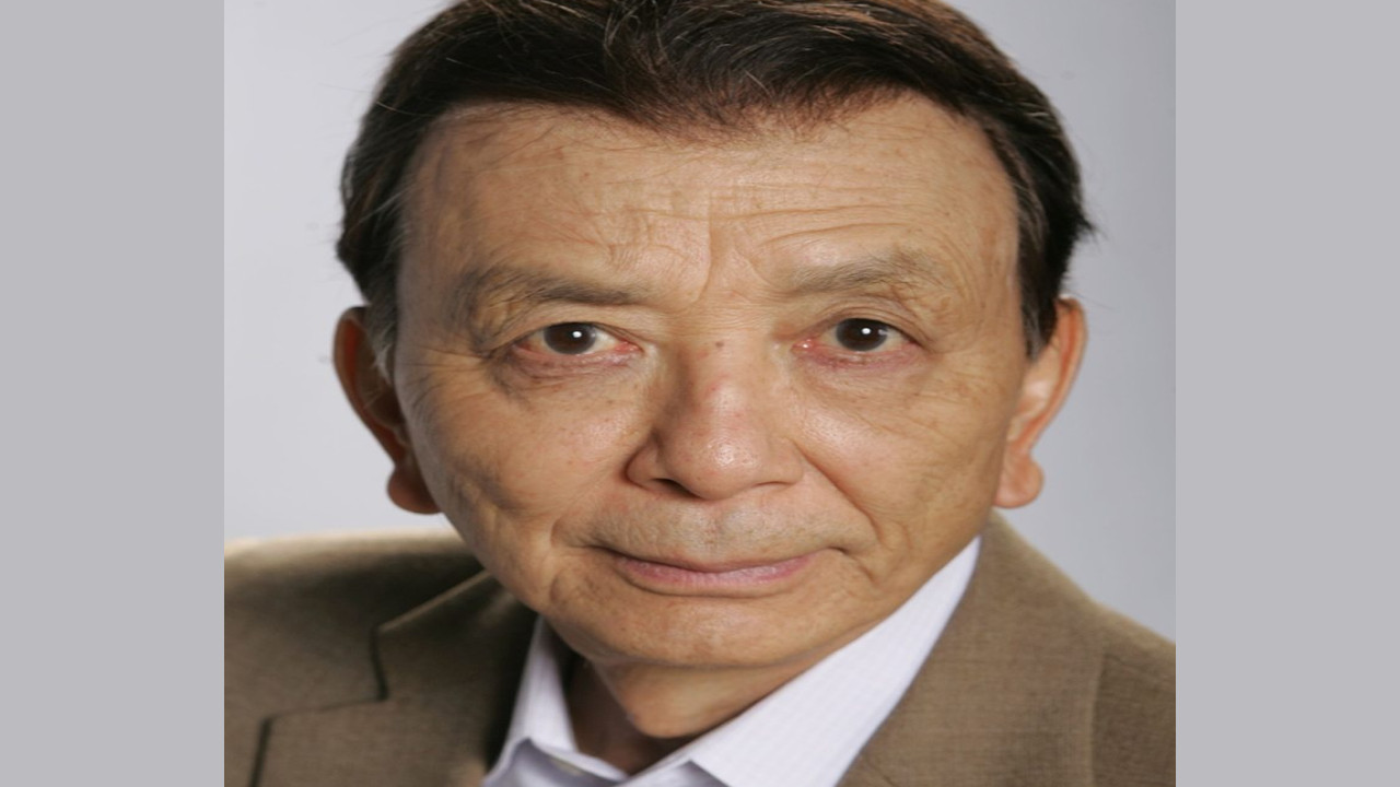 James Hong (Presentador)