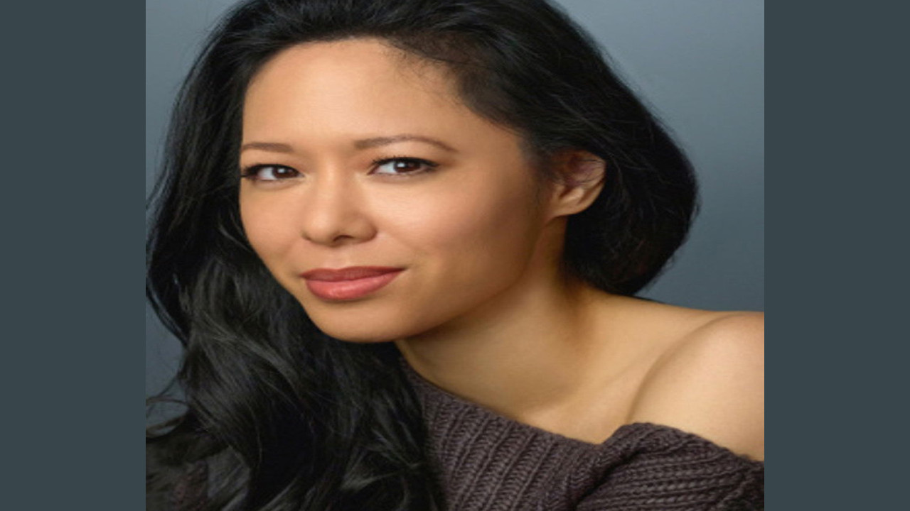 Wen Yann Shih (Presentadora)