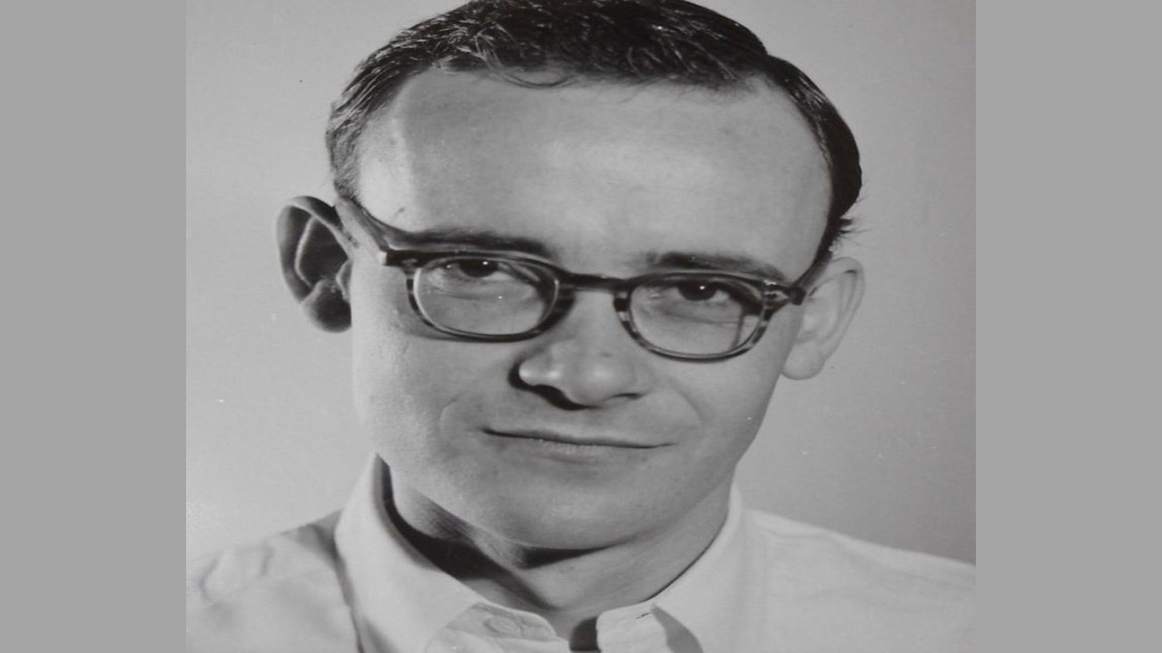 Buck Henry (Presentador)