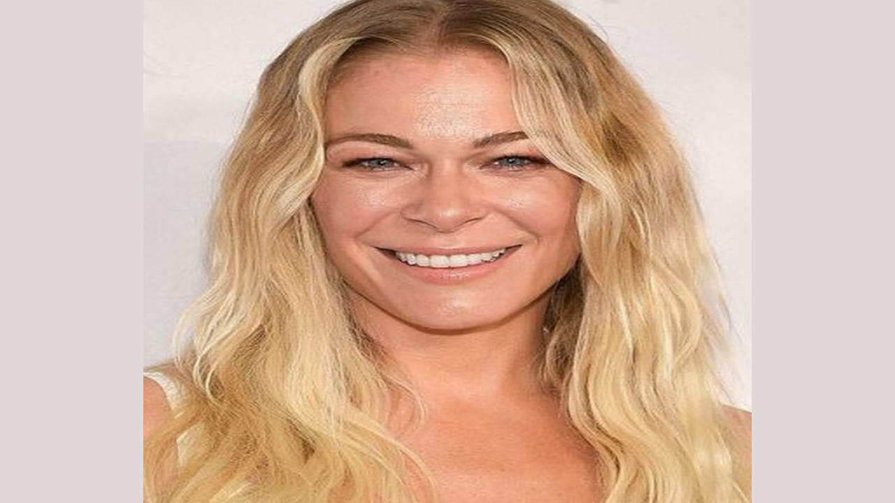 LeAnn Rimes (Presentadora)