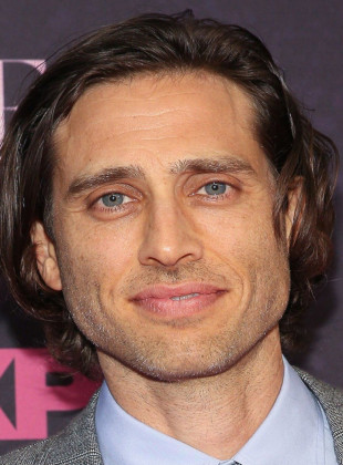 Brad Falchuk (Presentador)