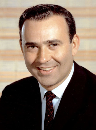 Carl Reiner (Presentador)