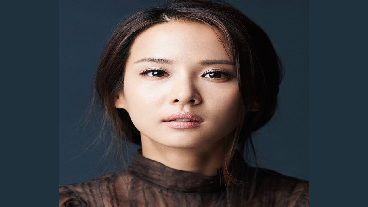 Cho Yeo-jeong (Presentadora)