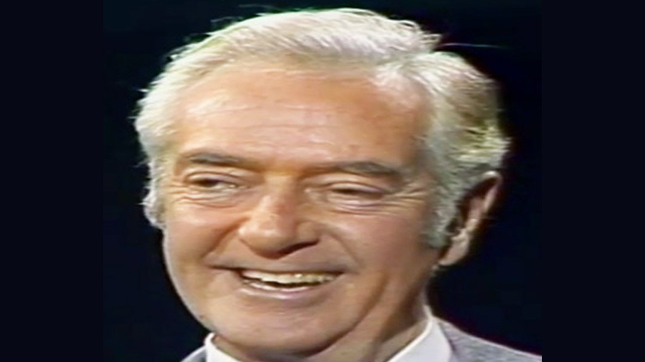 Howard K. Smith (Presentador)
